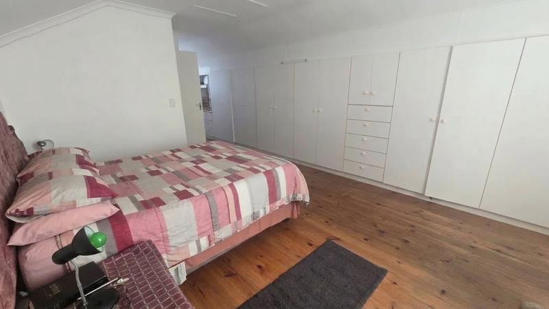 3 Bedroom Property for Sale in Somerset Ridge Western Cape